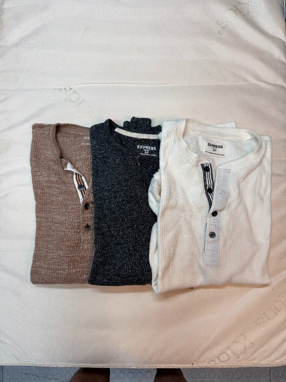 Express Men's Long Sleeve Henley Lot of 3 Waffle Knit Size S - Picture 2 of 5
